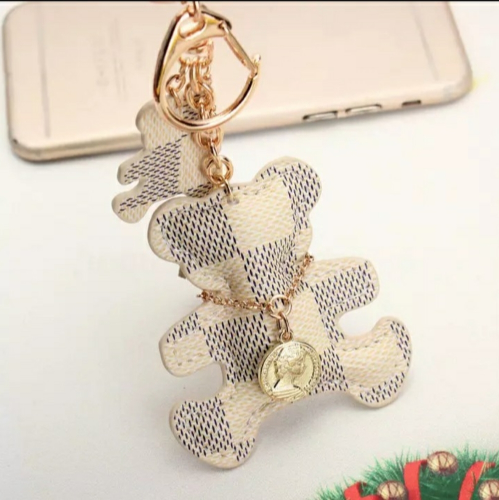 🐻🐻❤❤Key chain/purse bling❤❤ - Picture 2 of 2